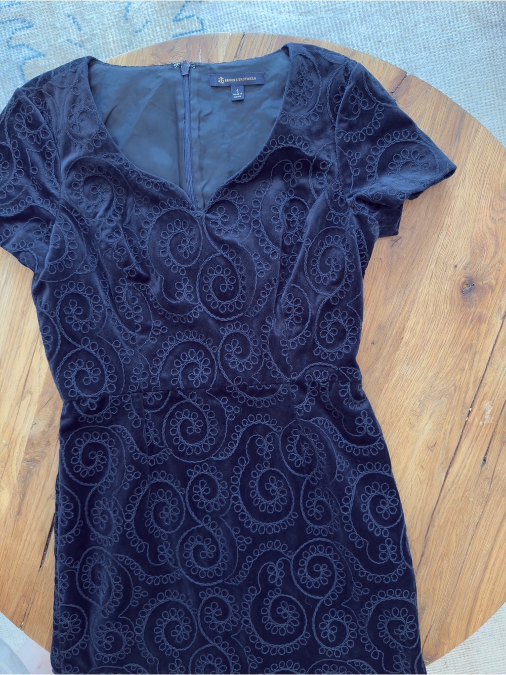 Brooks Brothers Navy Blue Embroidered Velvet Cocktail Shift Dress | Size 6